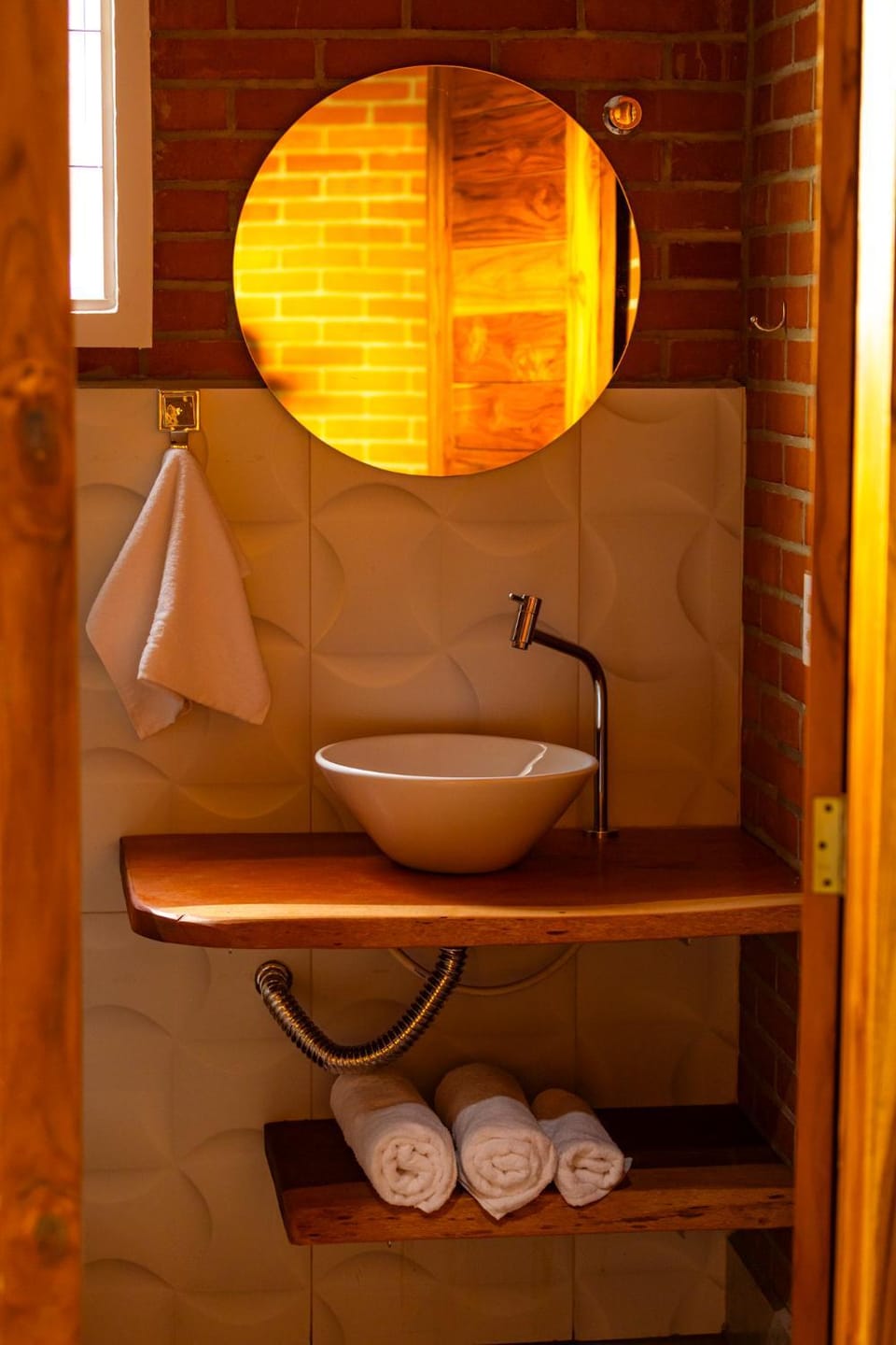 Bathroom, towels