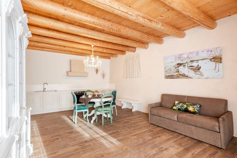 Kitchen or kitchenette, Living room, oven, stove