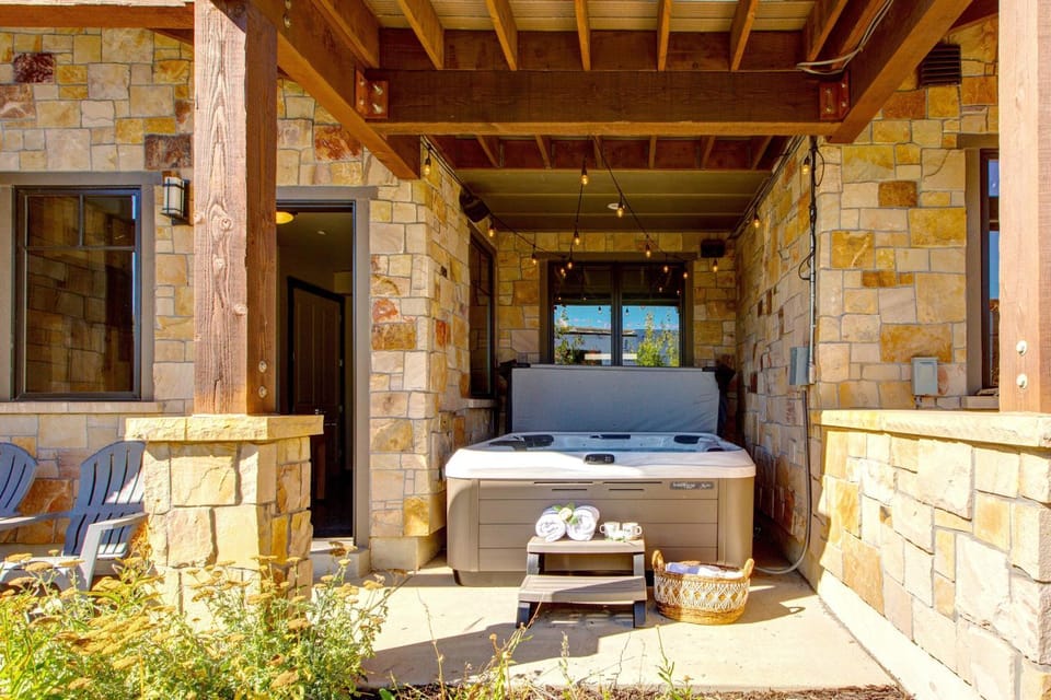 Abode at Blackstone House in Wasatch County