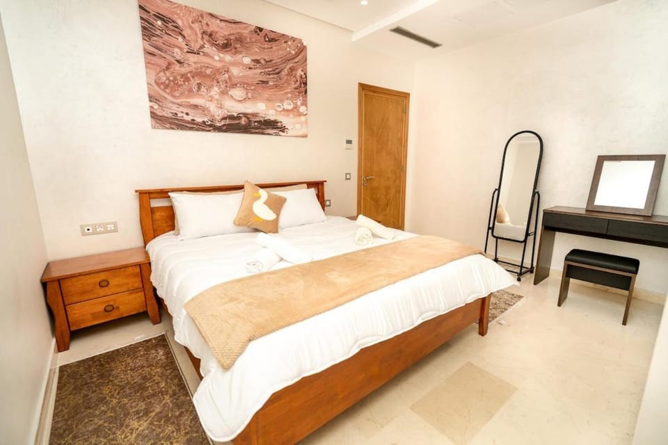 Central and modern 2 bedroom APT Apartment in Tangier