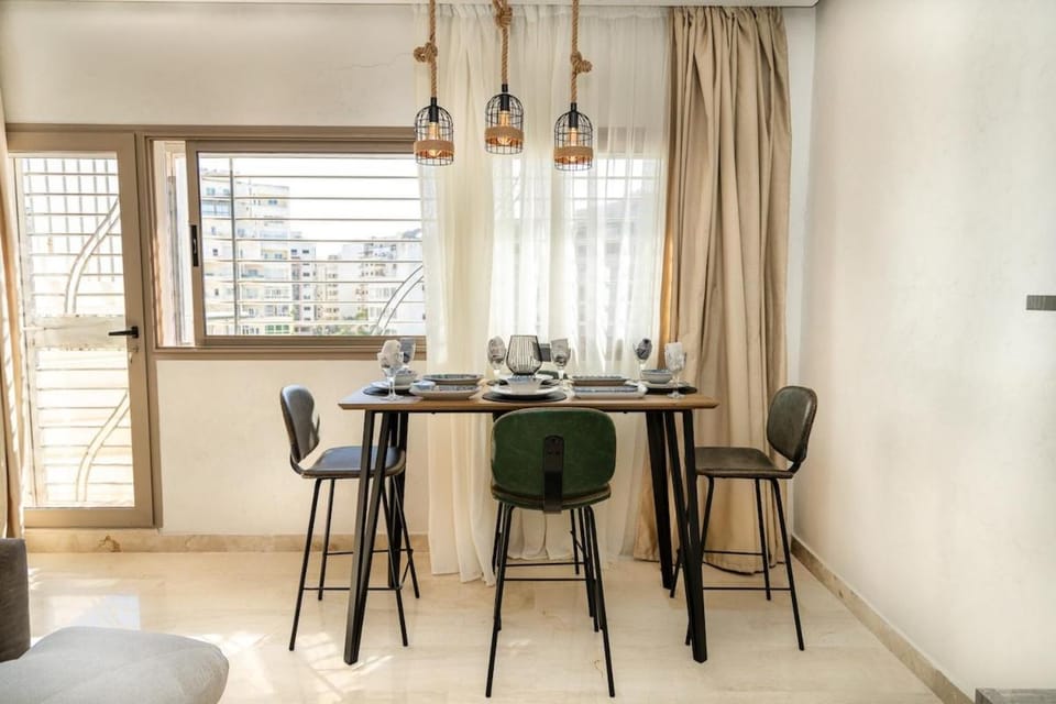 Central and modern 2 bedroom APT Apartment in Tangier