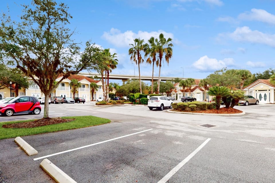 Property building, Day, Parking