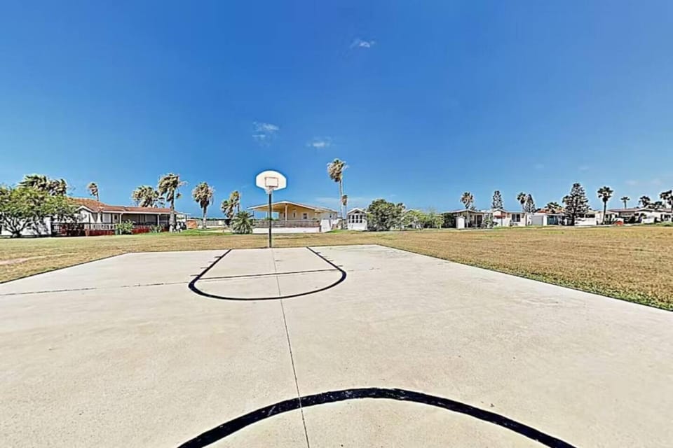 Villa at Long Island Port Isabel House in Port Isabel