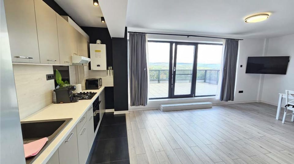 Coffee/tea facilities, Kitchen or kitchenette
