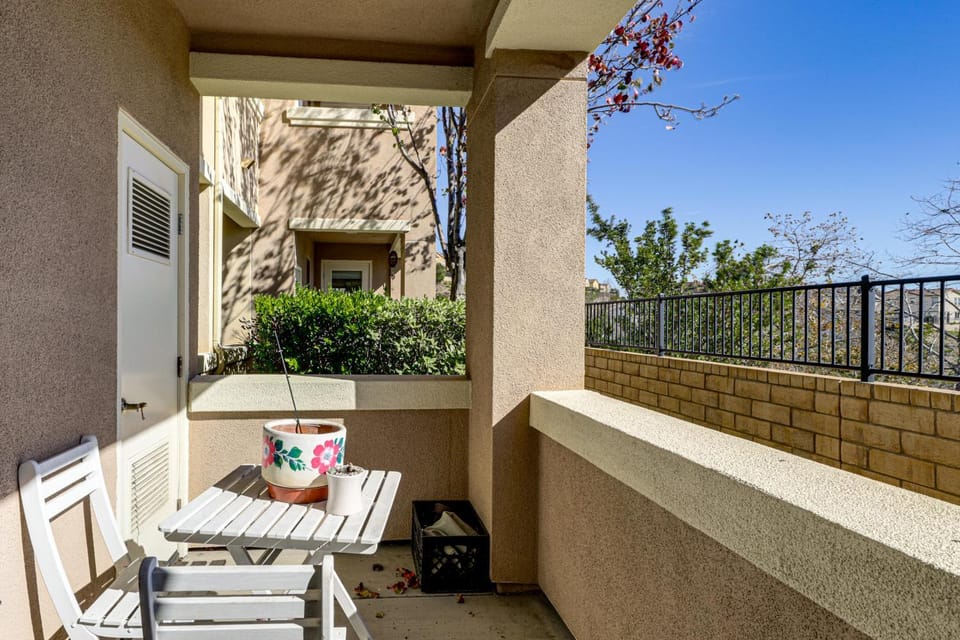 Central SD Hub! 2BR w/ Home Office, Community Pool House in San Diego