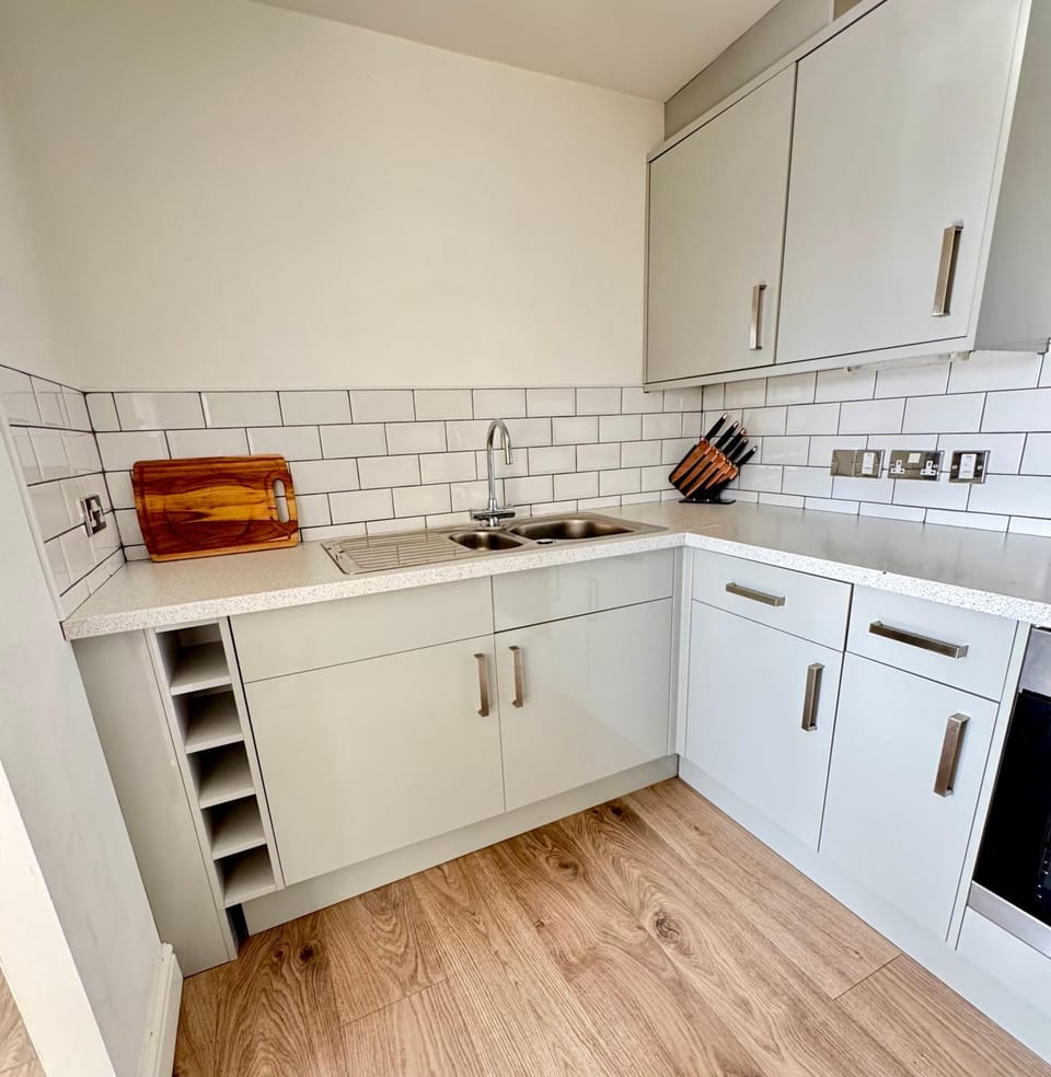 Modern 2 Bedroom 2 Bathroom City Apartment Free Parking Apartment in Newcastle upon Tyne
