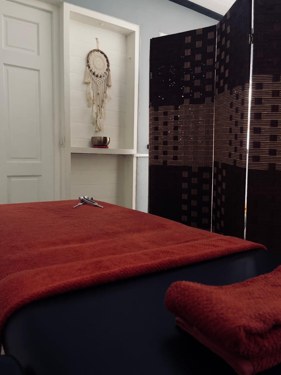 Massage, Massage, Bedroom