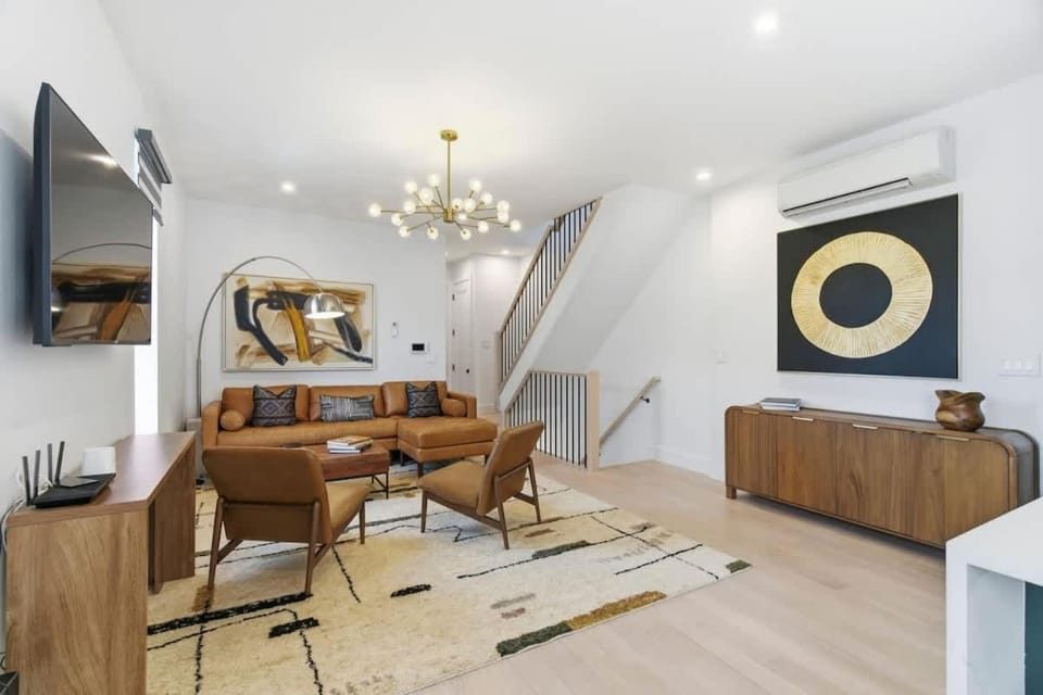 TV and multimedia, Living room, air conditioner