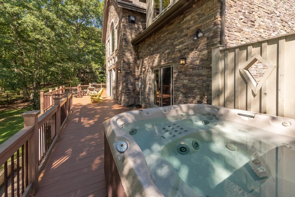 Napa Valley by Railey Vacations House in Deep Creek Lake