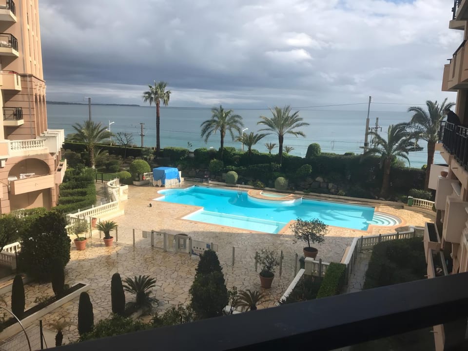 View (from property/room), Sea view, Swimming pool