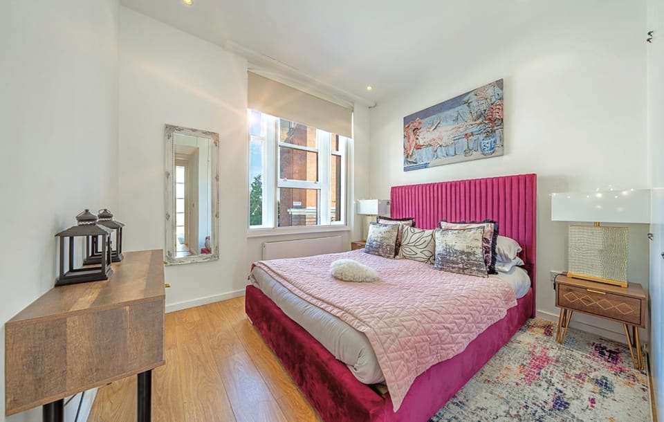 DESIGNER Apartment with Huge TERRACE Apartment in City of Westminster