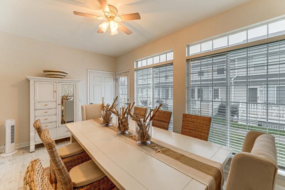 2 Mi to Bethany Beach: Townhome w/ Pool Access! House in Ocean View