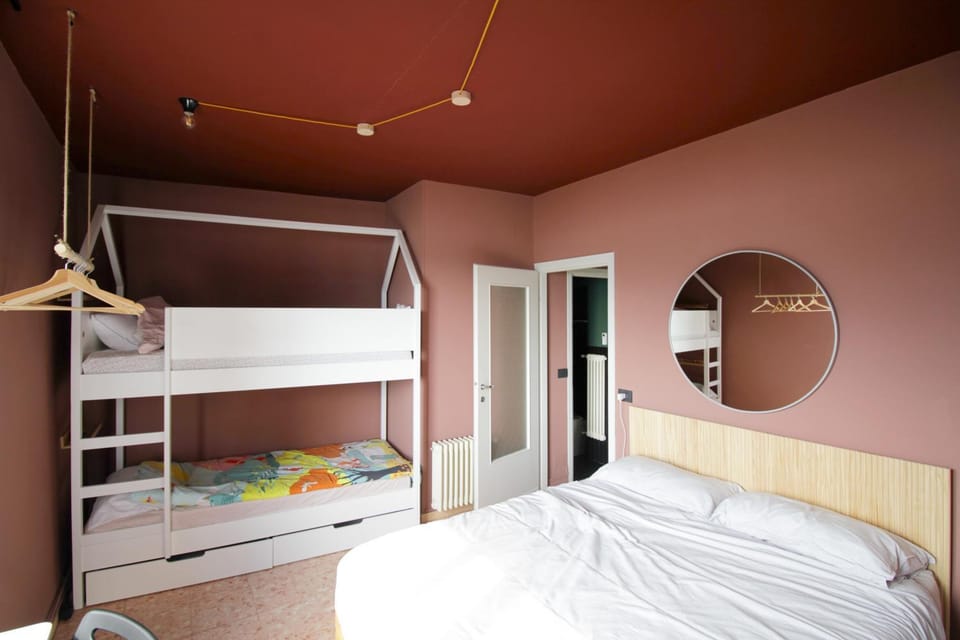 bunk bed