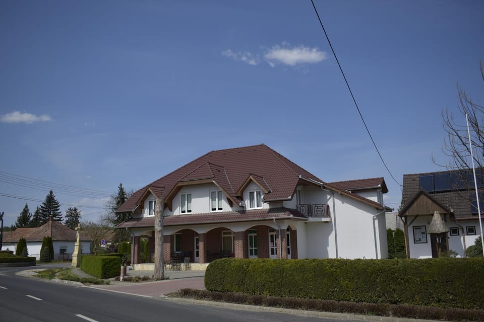 Property building, Street view