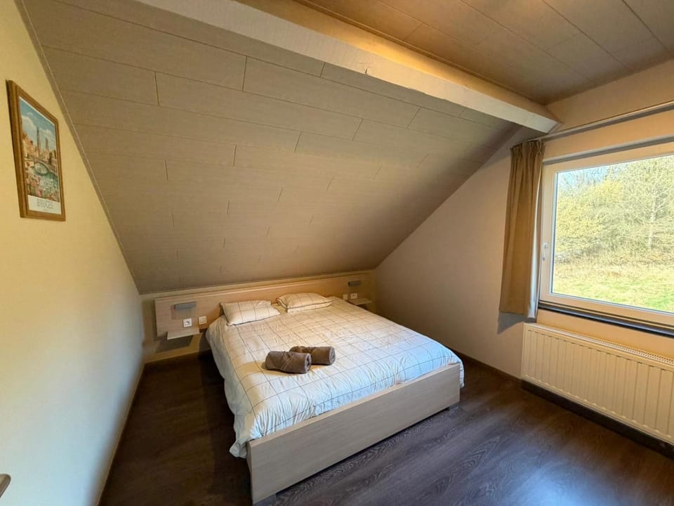 Comfortable holiday cottage in Herbeumont - 5 bedrooms, 3 bathrooms, SAUNA House in Wallonia, Belgium