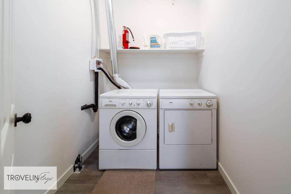 laundry, washing machine, dryer