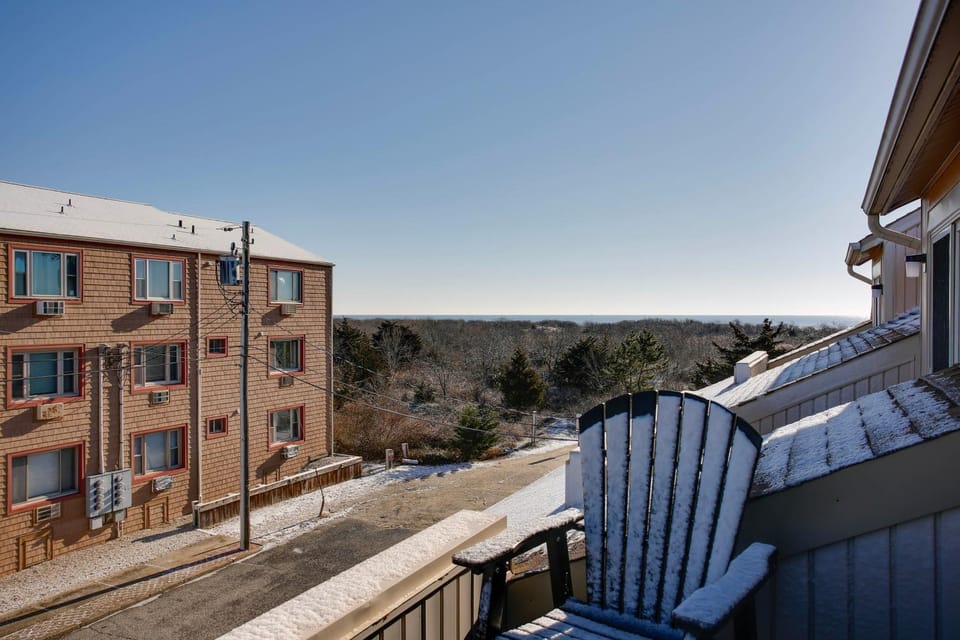 Steps to Brigantine Beach: New Jersey Beach Condo House in Brigantine