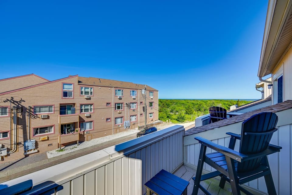 Steps to Brigantine Beach: New Jersey Beach Condo House in Brigantine