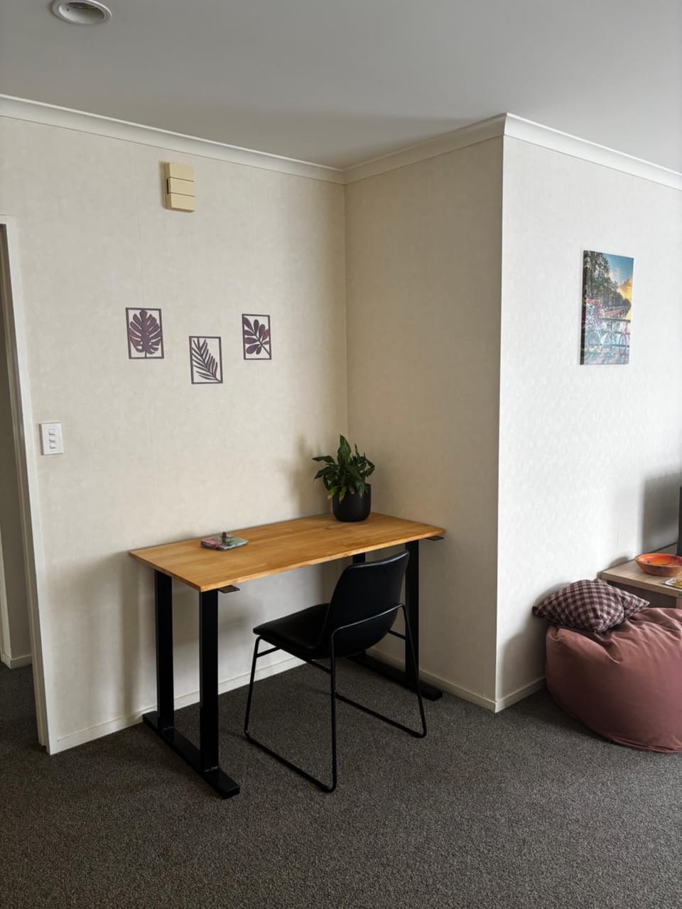 Sunsets over Unsworth Apartment in Auckland