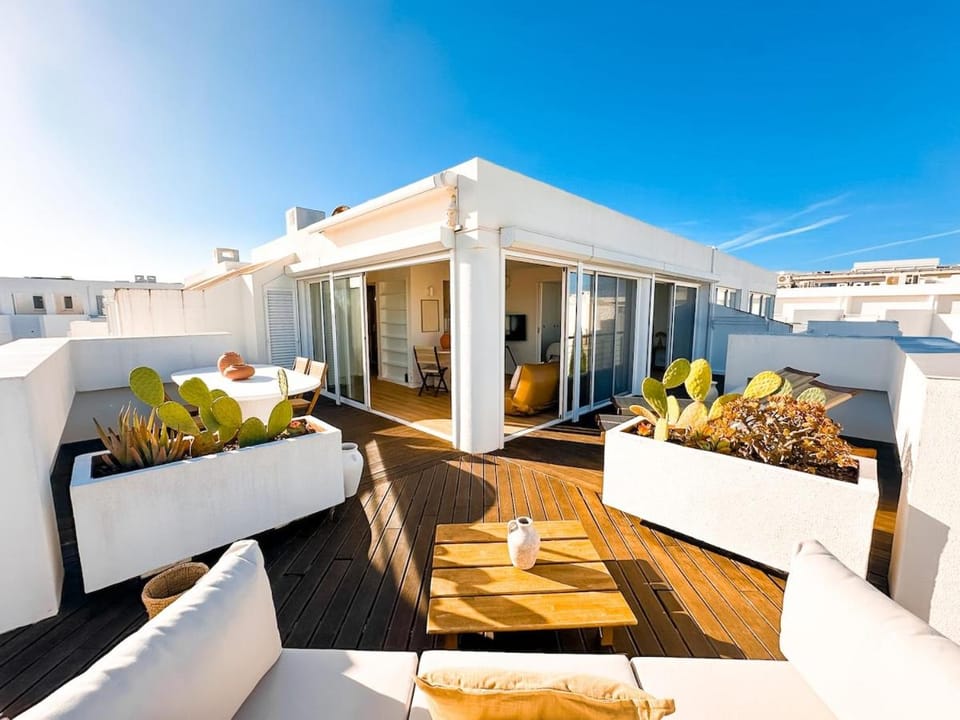 Resort Penthouse sea view, 2 pools and private beach Apartment in Cabanas de Tavira