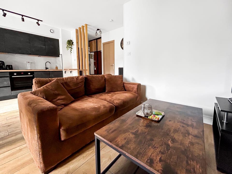 La Clairière, Appartement avec Balcon et Parking Apartment in Bourges