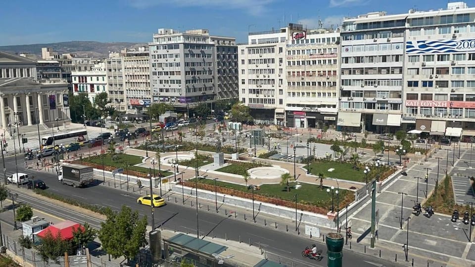 Neighbourhood, Bird's eye view