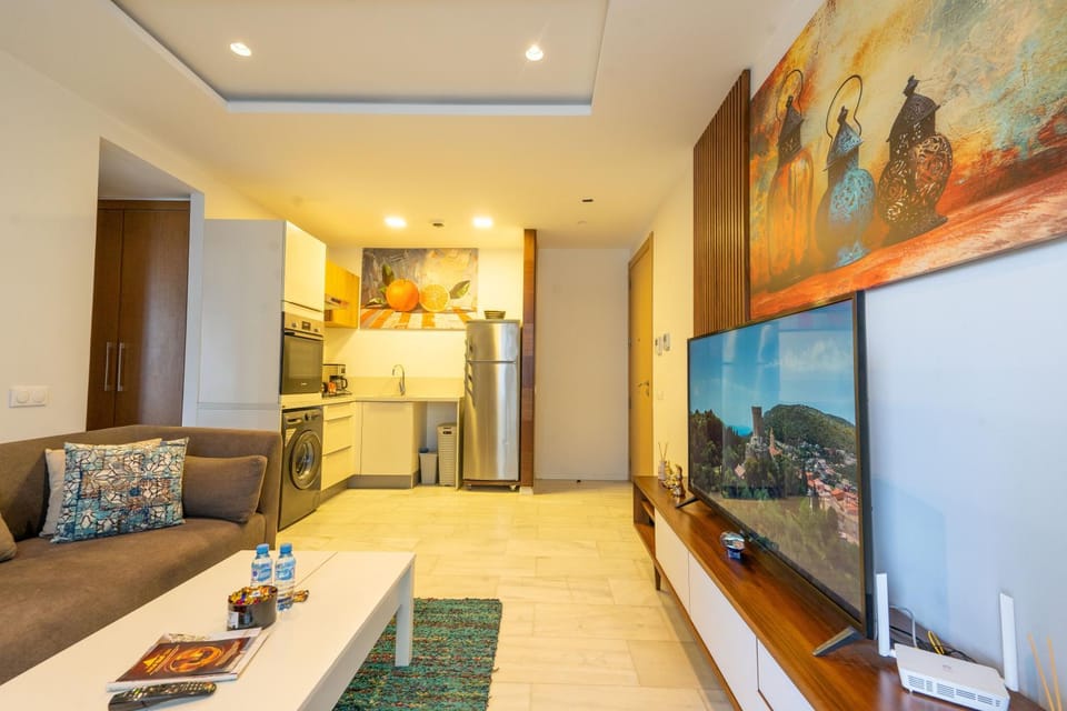 Communal lounge/ TV room, TV and multimedia, Kitchen or kitchenette, Living room, Seating area, Dining area, Evening entertainment, minibar, oven