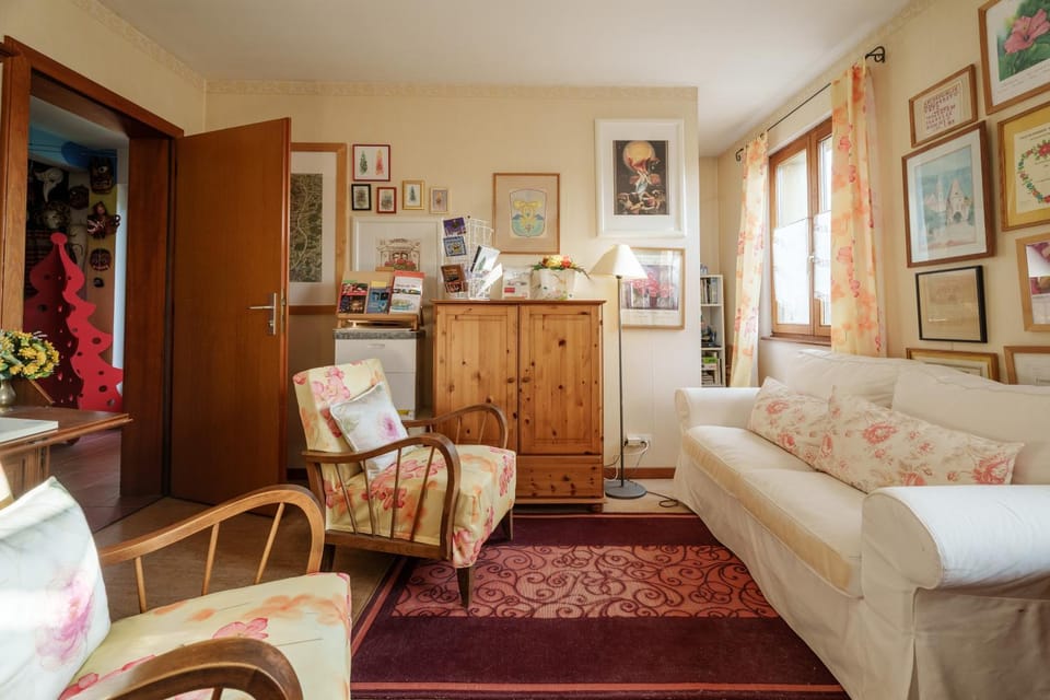 Property building, Living room