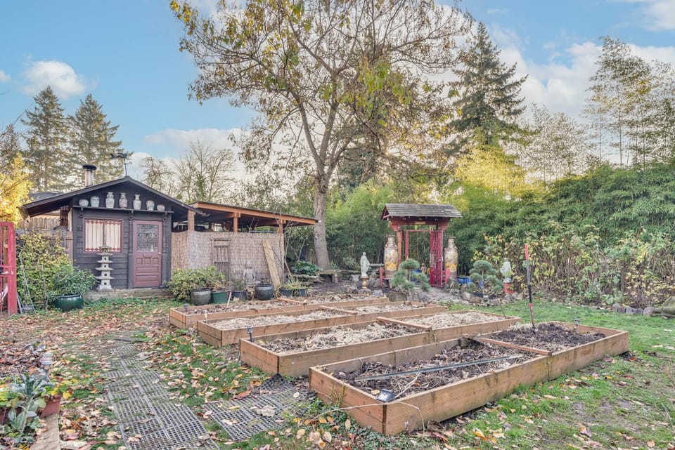 Eclectic Loft-Style Cottage: 6 Mi to Downtown PDX! House in Portland