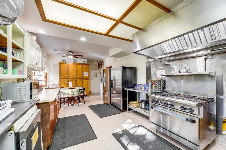 The Pickford House - Luxury Central Coast Stay! House in Cambria