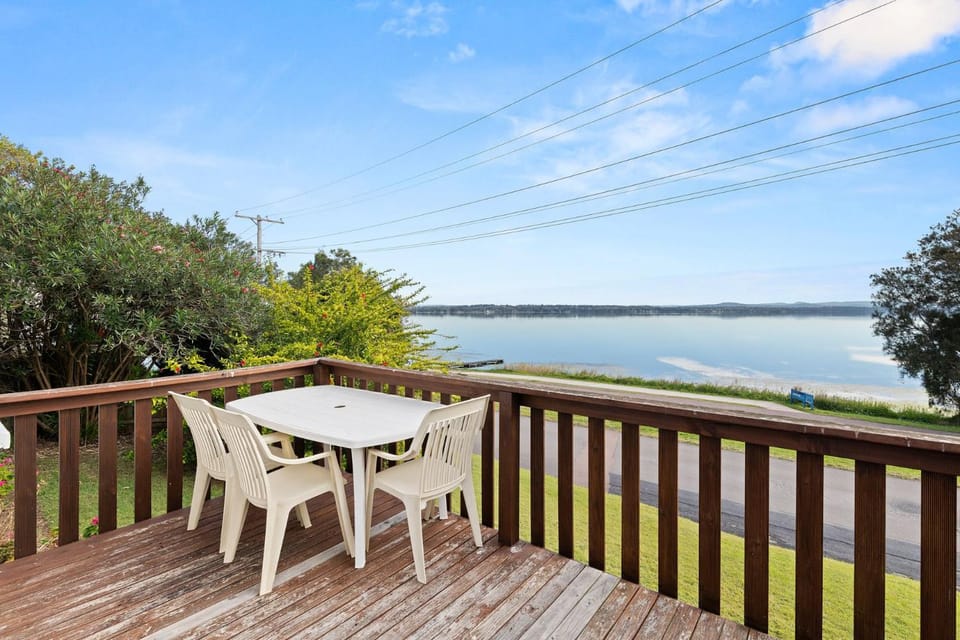 Sunbeam Cottage on the Lake House in Toukley