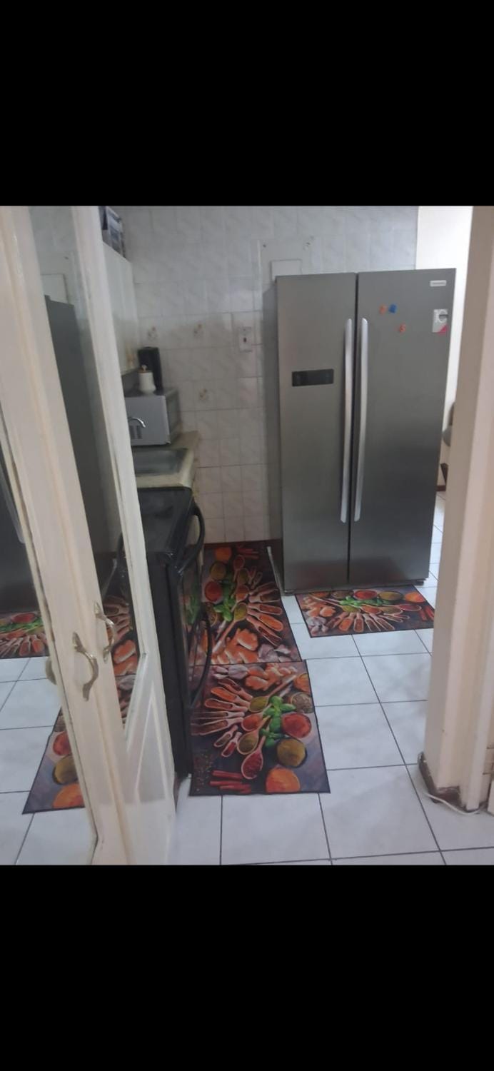 Oakland Apartment Apartment in Kingston