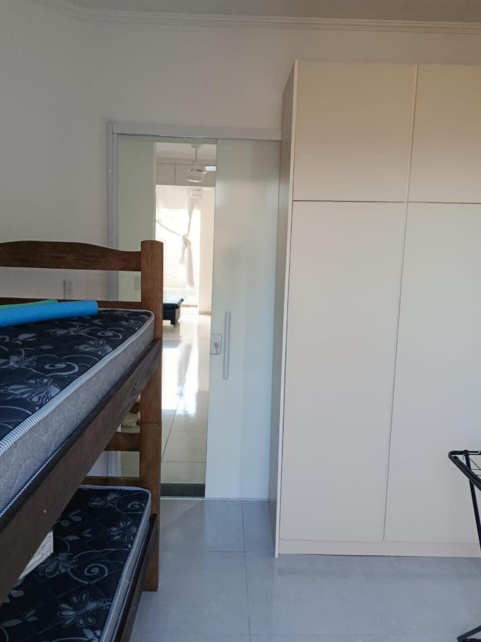 Bedroom, bunk bed