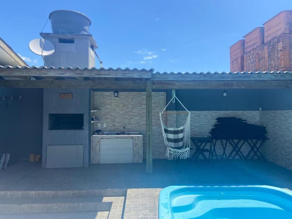 Casa com piscina 1 quadra do mar - Arroio do Sal House in State of Rio Grande do Sul