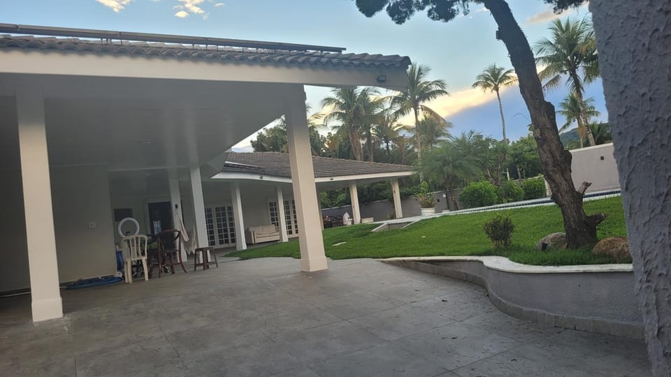 Suítes em casa de luxo no guaruja Vacation rental in State of São Paulo