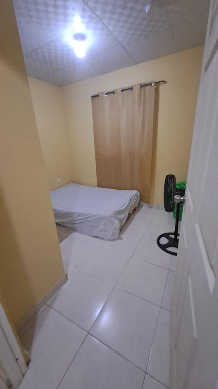 Bed, Photo of the whole room, Bedroom, Guests