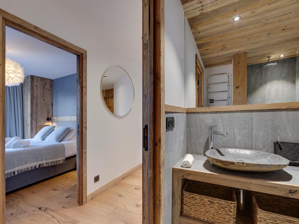 Appartement neuf au Lavachet, proche pistes, 10 pers - FR-1-641-126 Apartment in Tignes