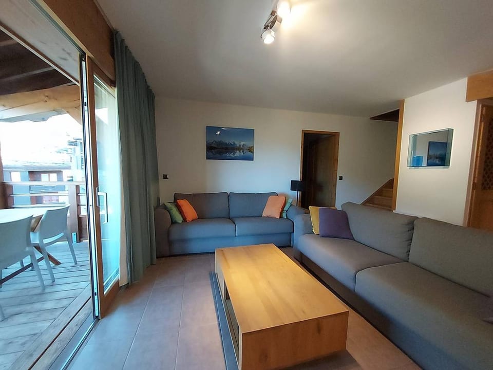 Duplex 4 Pièces avec Balcon et Parking à Valmorel - FR-1-356-557 Apartment in Les Avanchers-Valmorel