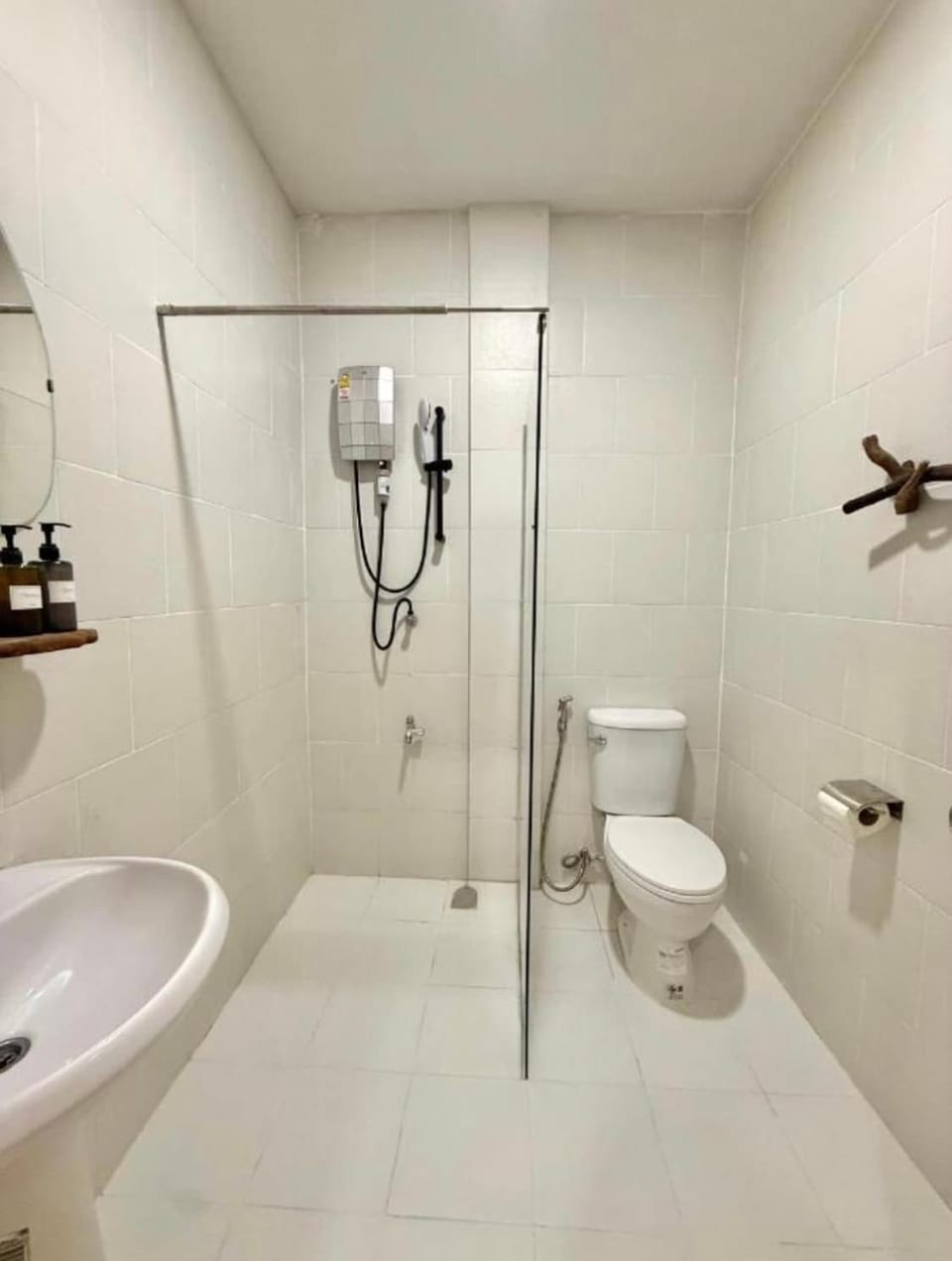Shower, Toilet, Bathroom