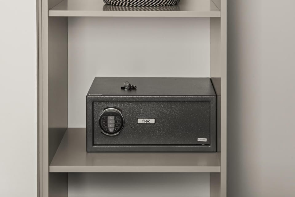 locker