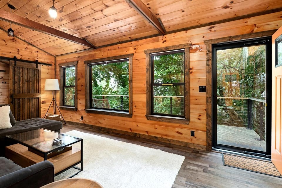 Balcony/Terrace, Living room