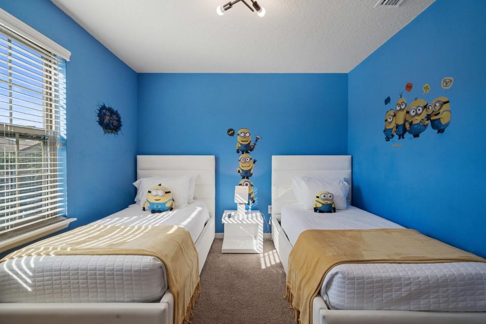 5BR Minions & Mickey Rooms w Pool Sun Shelf 8879 House in Four Corners