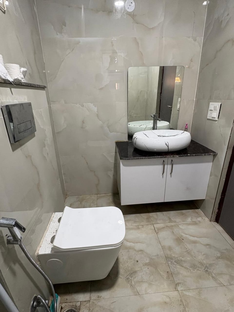 Crush24 studio Apartment in Noida