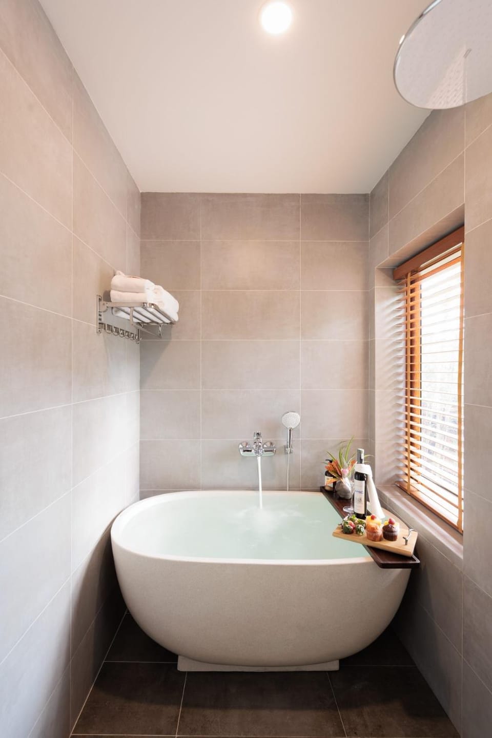 Toilet, Bathroom, Bath