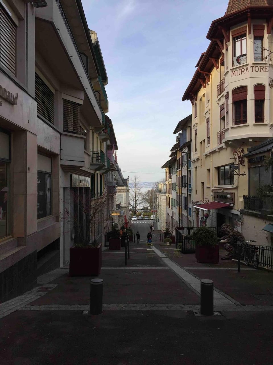 Le "Clairval" au bord du lac Léman - Studio ensoleillé Apartment in Évian-les-Bains