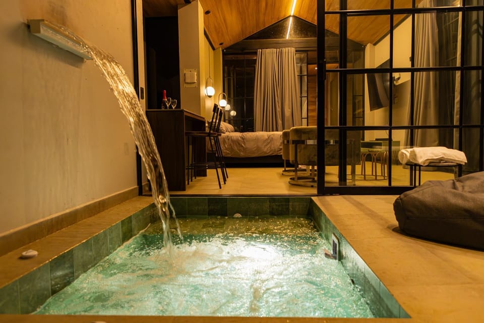 Natural landscape, Hot Tub, Photo of the whole room