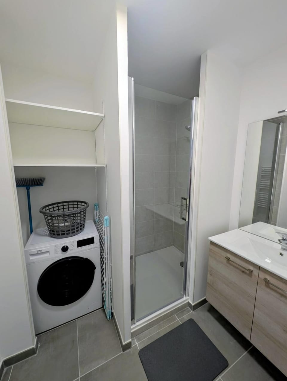 Modern apartment close to the slopes in Briançon Apartment in Briançon