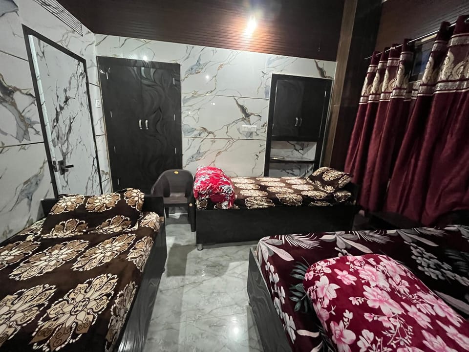 Guru Nanak Dev Ji Yatri Niwas Hotel in Punjab, India