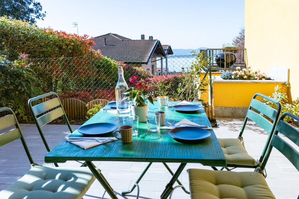 Balcony/Terrace, Lake view