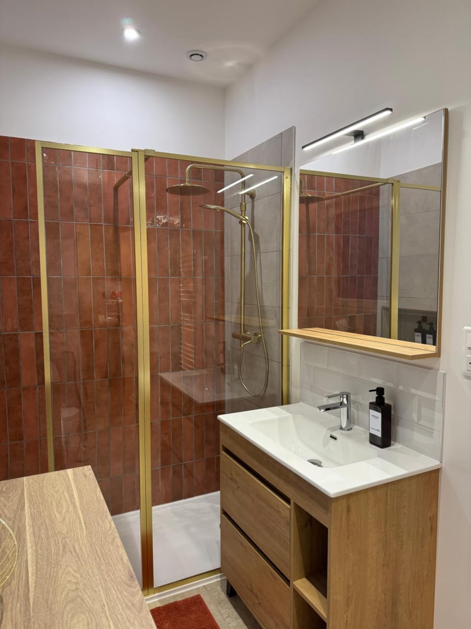 Shower, Bathroom